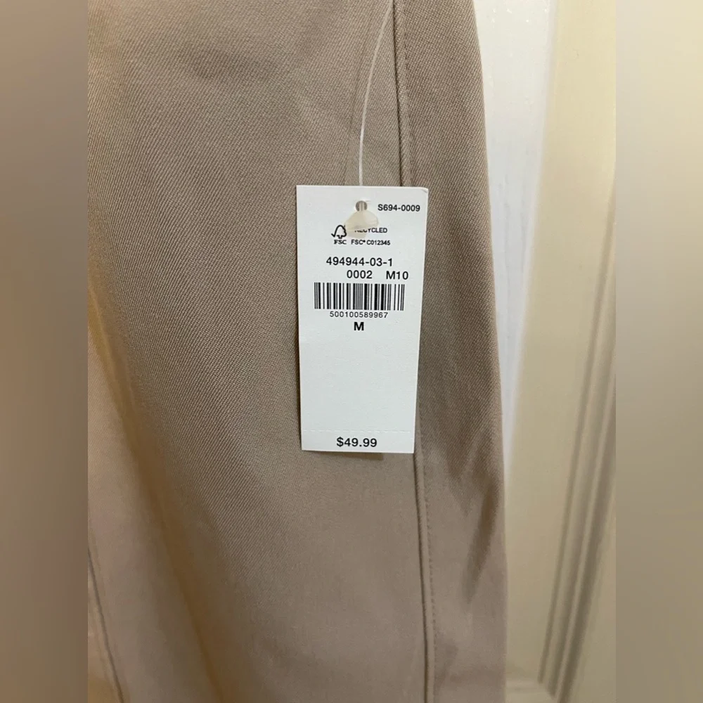 Old Navy Woman’s Wide Leg Pants - Picture 8 of 8